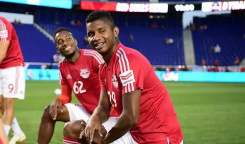 Fidel Escobar busca retos y minutos tras dos años sentado en el Red Bulls