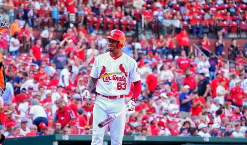 Cardenales autorizan a Sosa para jugar en Probeis