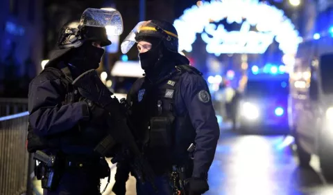Estrasburgo anula su mercado de Navidad y espectáculos por  tiroteo
