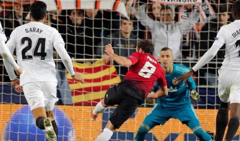 'Mou' tira intriga con el United