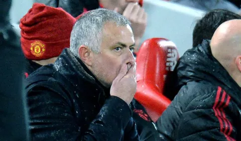 El United solo aspira a la Champions