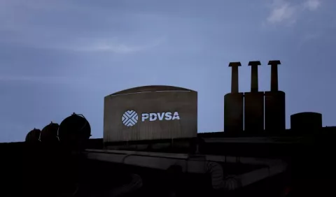 Demandarán por esclavitud a Petróleos de Venezuela