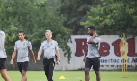 Carlos Restrepo habla con Fepafut y está con Real España