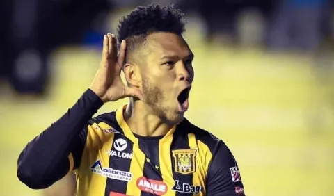 Strongest quiere renovar a Blackburn