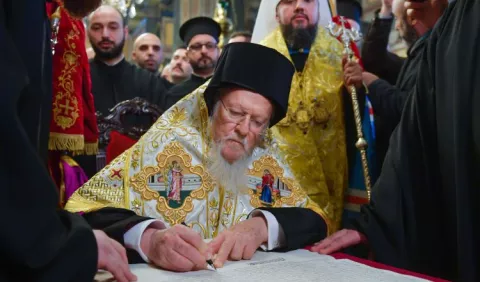 Los ortodoxos de Ucrania se independizan de los rusos