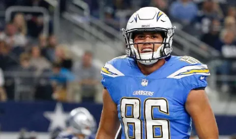 Hunter Henry regresó de una lesión y quedó en el equipo 