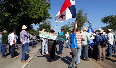 Productores  mantendrán sus  protestas
