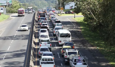 Peregrinos que ingresen  por carretera al país deben portar el Soat