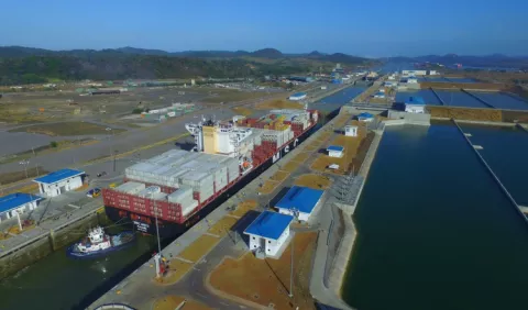 El Canal de Panamá  apuesta al desarrollo de la logística en el país  