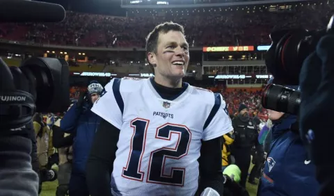 Brady  en otra  marca