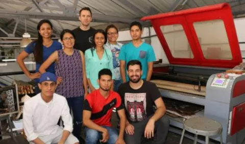 Universitarios   culminan taller  