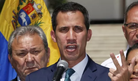 Diecinueve países de la UE reconocen a Guaidó 