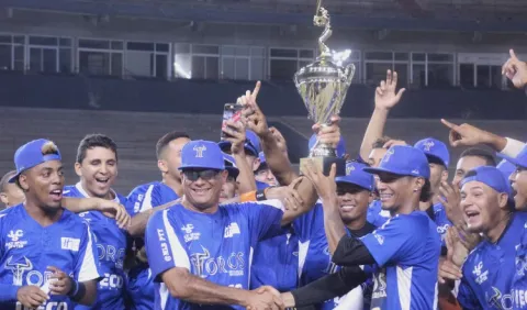 Toros  de Panamá contra República Dominicana
