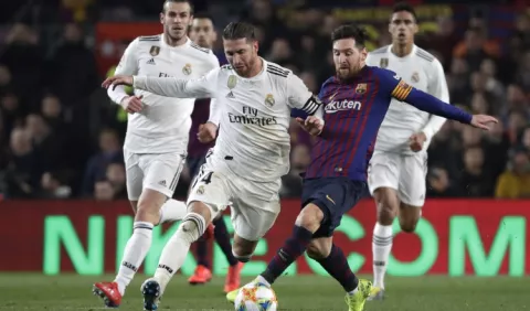 Keylor Navas disconforme,  Busquets ve justo  empate