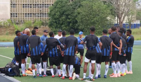 Árabe Unido recibe a Santa Gema FC