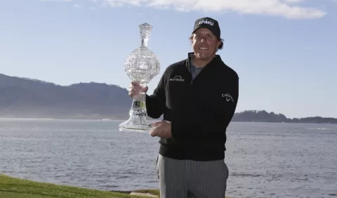 Phil Mickelson de vuelta al círculo  ganador