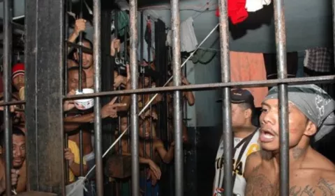 14,500 detenidos podrán votar 