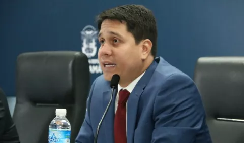 Director de Pandeportes se da un 11 de 10