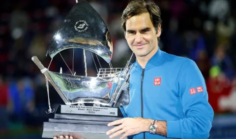Roger Federer pone números de leyenda 