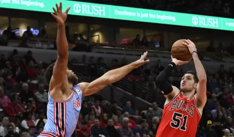 Hawks de Atlanta sufre ante Chicago   