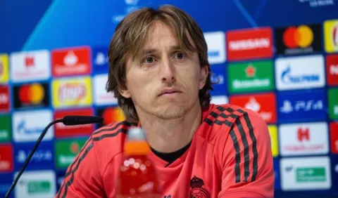 Modric le pide protagonismo a los delanteros del Real Madrid