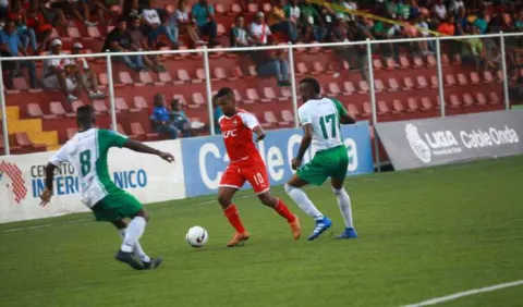 Sanfra sufre ante Alianza; Tauro deja escapar triunfo 