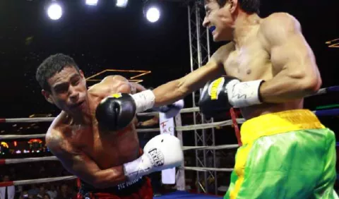 Francisco Pachay y Roger Saldaña fueron superiores