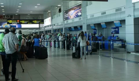 Cubanos con tarjetas podrán acceder a visas