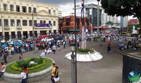 Costa Rica sufre un déficit fiscal del 1.03 por ciento del producto interno bruto 