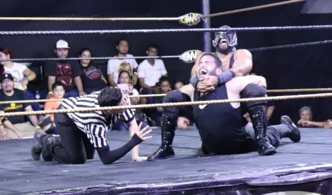 King SheMc mantiene su reinado en la lucha libre de la GWE
