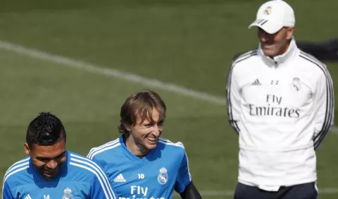 Real Madrid afrontará con cambios cita ante Valencia