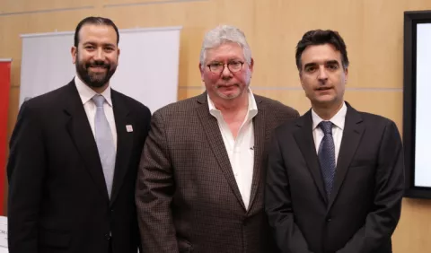 Firma de un acuerdo de cooperación