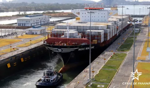 Aduanas refuerza controles de carga  en los puertos y el Canal  de Panamá