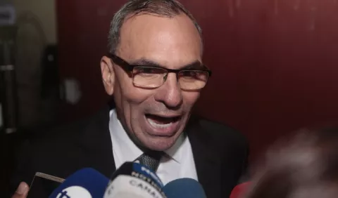 Rolando López sí tramitó licencia con sueldo para el testigo protegido