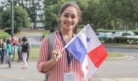 Dos panameñas ganan en  'Participate Learning', de Estados Unidos