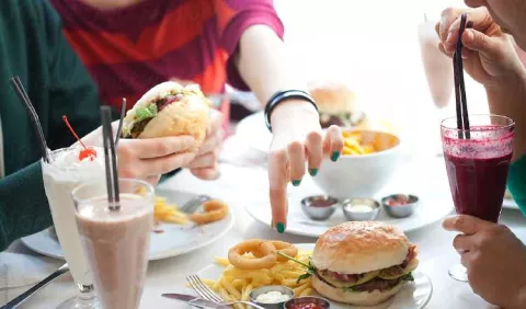 ¡Controle sus antojos!, podría resultarle difícil, pero es posible