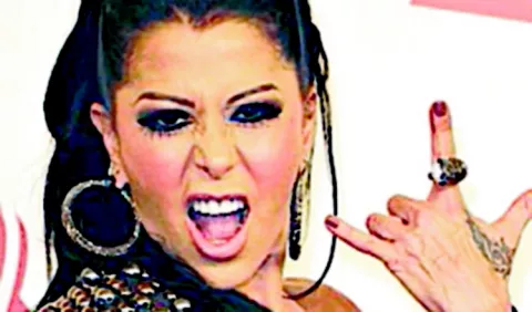 Alejandra habla de su hija, a la cual dice que anhela abrazar