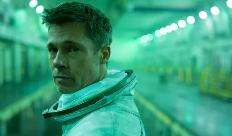 Roy McBride, en 'Ad Astra', quizás también logra llenar vacíos existenciales
