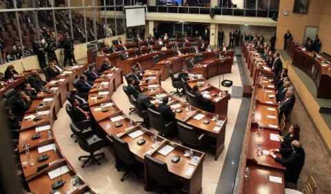 Laurentino Cortizo encuentra fuerte oposición a su gestión en sus propios copartidarios