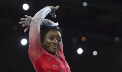 Simone Biles no piensa en récords
