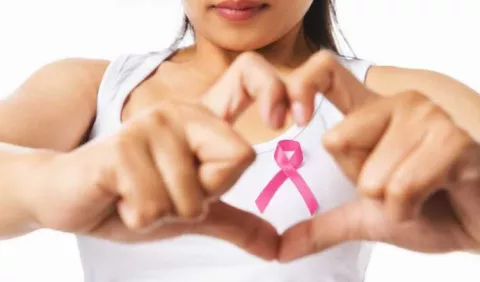 Terapia hormonal aumenta riesgo de cáncer de seno