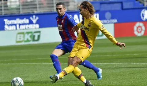 Griezmann se va adaptando al juego del Barcelona