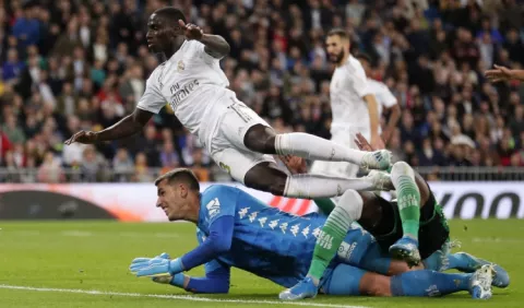 Real Madrid llora porque no le pitan penal ante el Betis