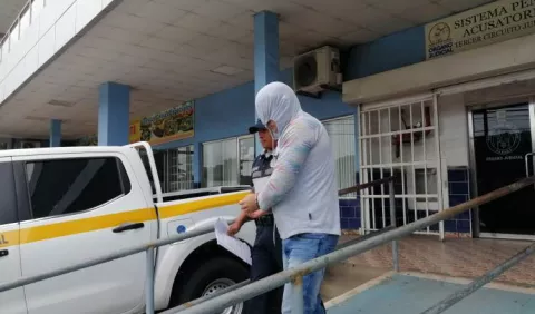 Detectan presunta red de venta de autos robados