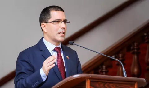 FMLN  rechaza ruptura de relaciones con Venezuela