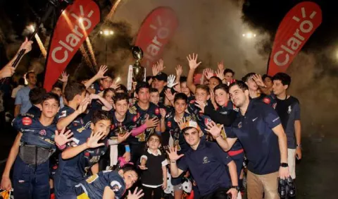 Owls se consagran  en  la 'mini contact'  de la Liga Kiwanis