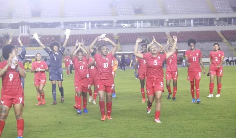 Kenneth Zseremeta va al ruedo con la 'sele' femenina de Panamá