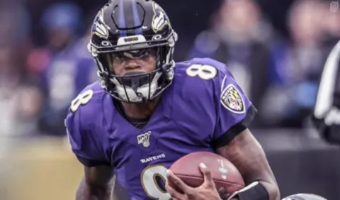 Ravens de Baltimore vencen a Texans y siguen en la buena