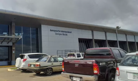 Al aeropuerto  Enrique Malek   le faltan equipos