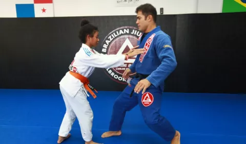 ¿Cómo contrarrestar el 'bullying' con el  jiu-jitsu?